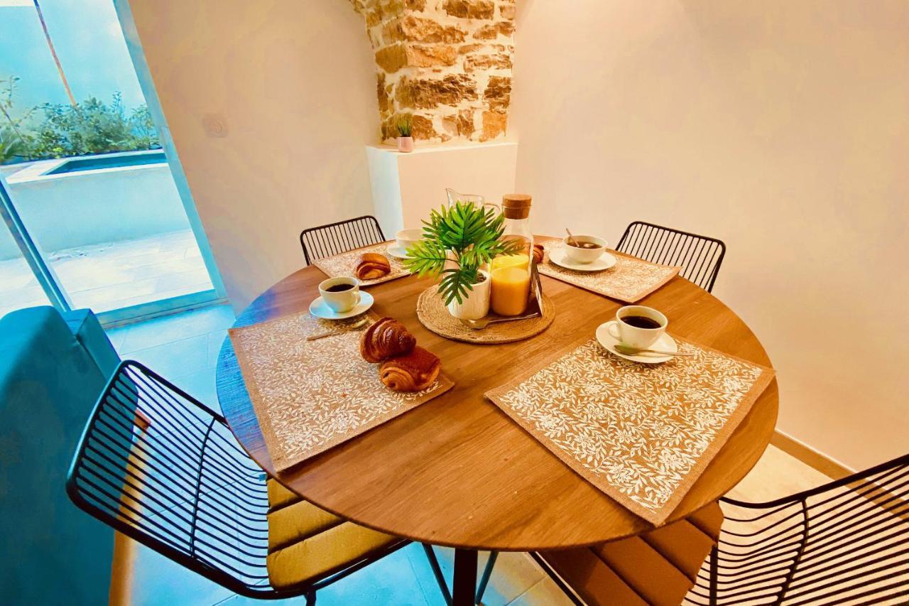 La Terra Nostra - Townhouse - Swimming Pool Villa Nimes Ngoại thất bức ảnh