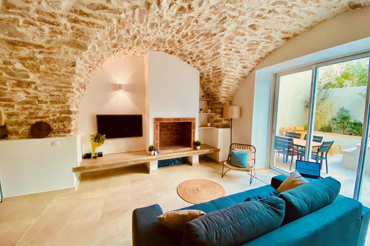 La Terra Nostra - Townhouse - Swimming Pool Villa Nimes Ngoại thất bức ảnh